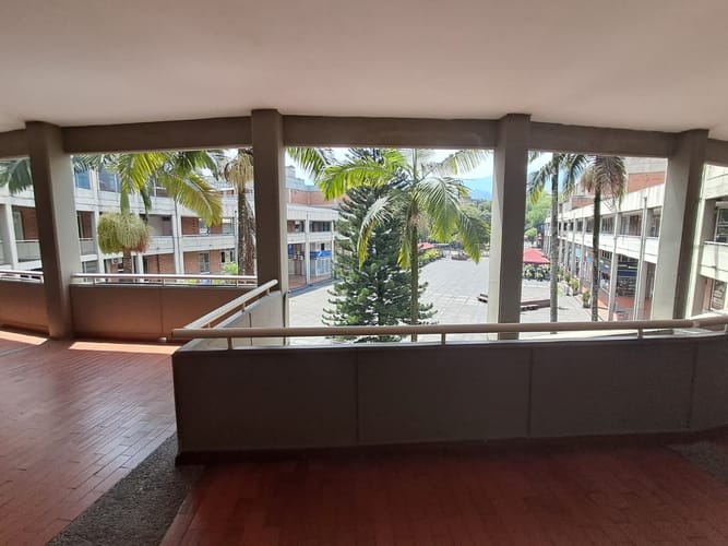 Oficina en arriendo en Laureles, Medellín, 31 m² · foto 3 de 20