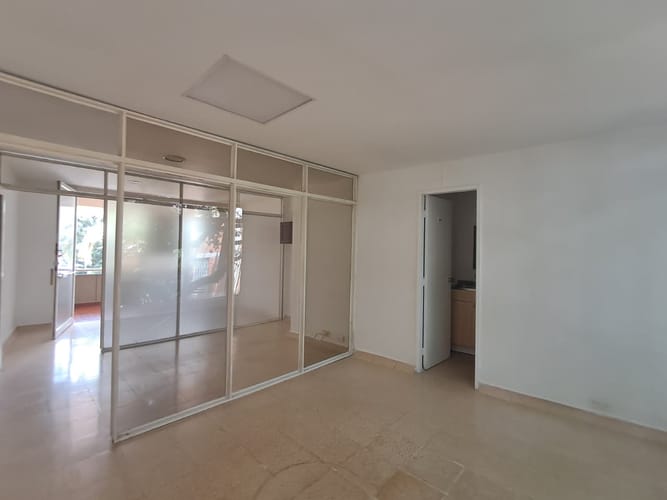 Oficina en arriendo en Laureles, Medellín, 31 m² · foto 15 de 20