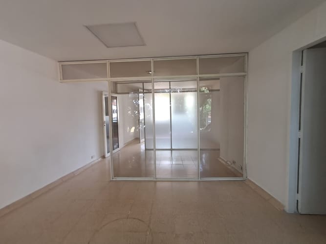 Oficina en arriendo en Laureles, Medellín, 31 m² · foto 18 de 20