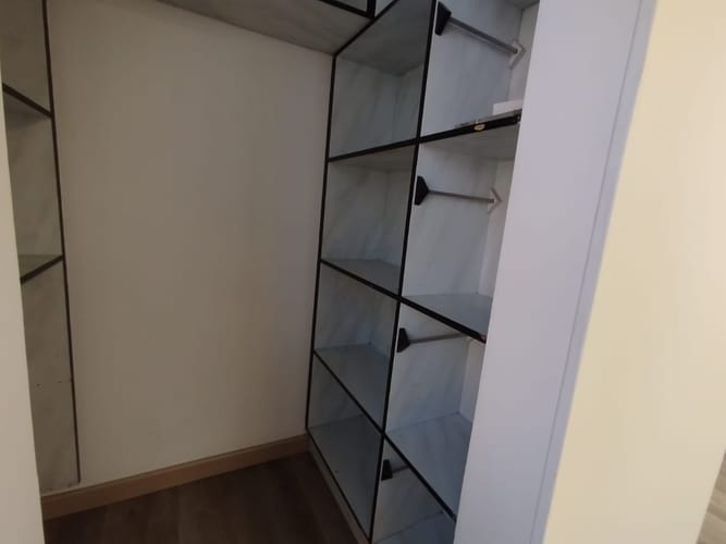 Oficina en arriendo en El Poblado, Medellín, 135 m² · foto 4 de 11