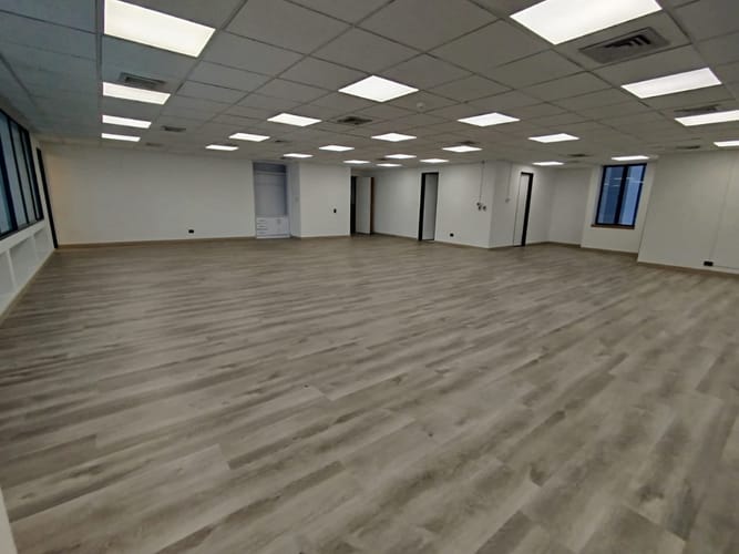 Oficina en arriendo en El Poblado, Medellín, 135 m² · foto 6 de 11