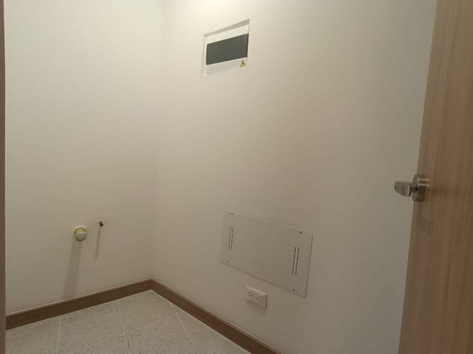 Consultorio en arriendo en Laureles, Medellín, 25 m² · foto 2 de 15