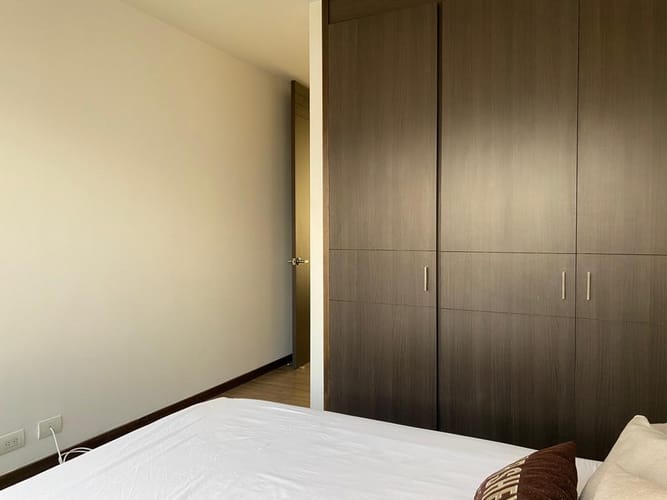 Apartamento de 3 alcobas en arriendo en El Poblado, Medellín, 150 m² · foto 9 de 12