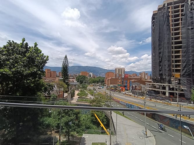Consultorio en arriendo en Laureles, Medellín, 25 m² · foto 12 de 15