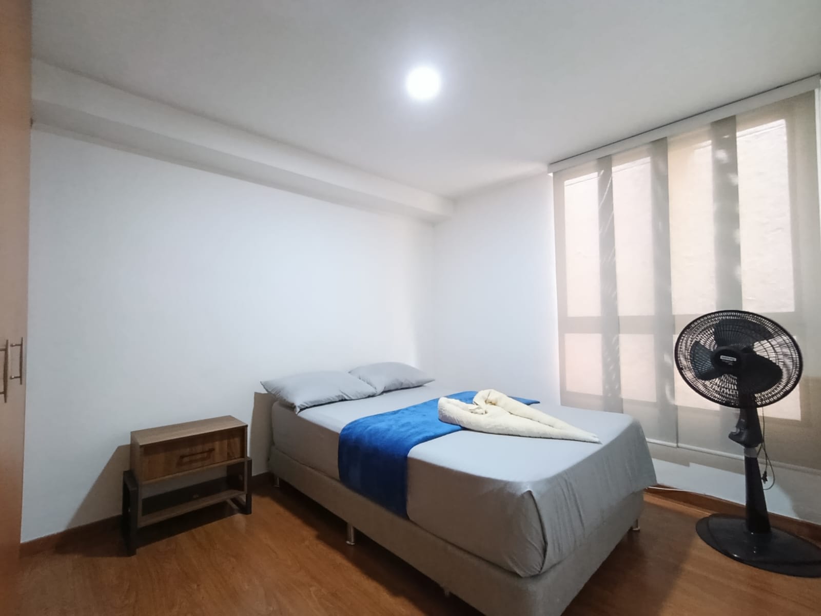 Apartamento en arriendo en Laureles, Medellín · foto 4 de 16