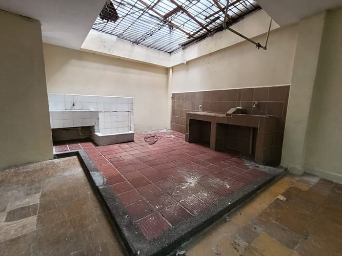 Bodega en arriendo en La América, Medellín, 330 m² · foto 18 de 19
