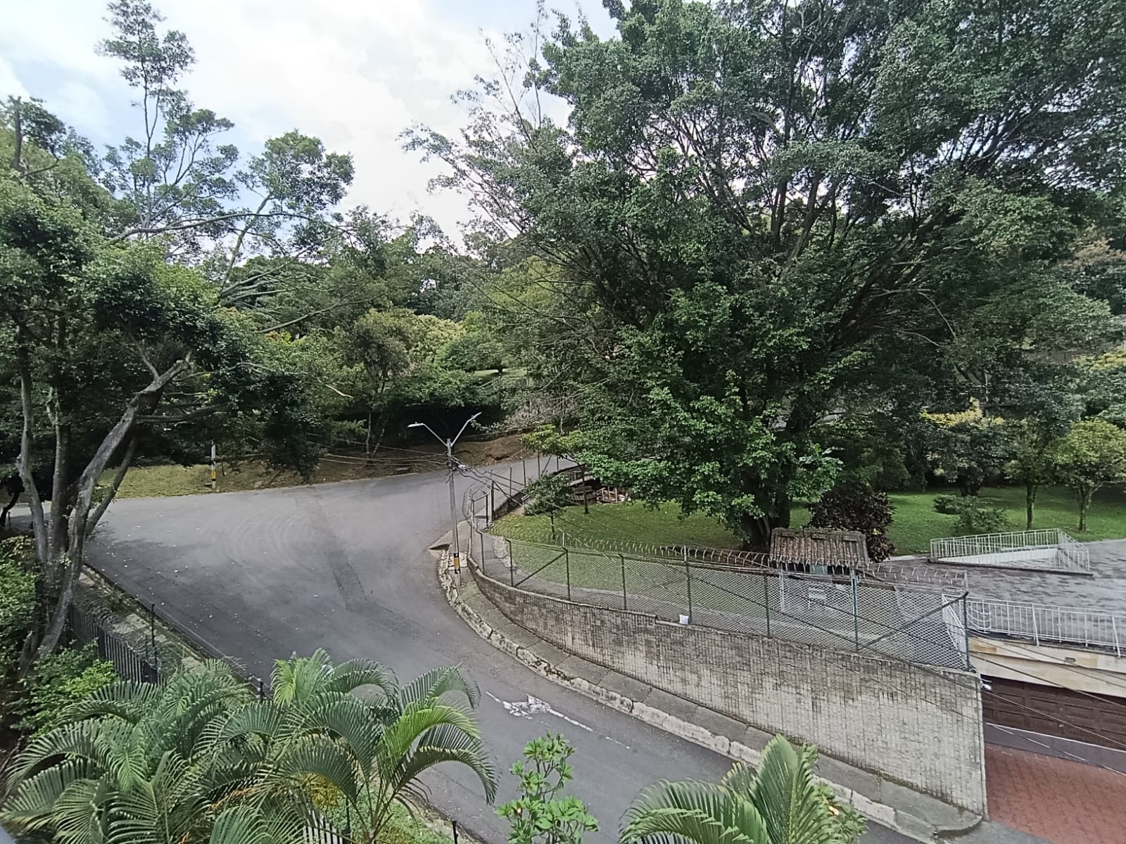 Apartamento en arriendo en Laureles, Medellín · foto 14 de 16