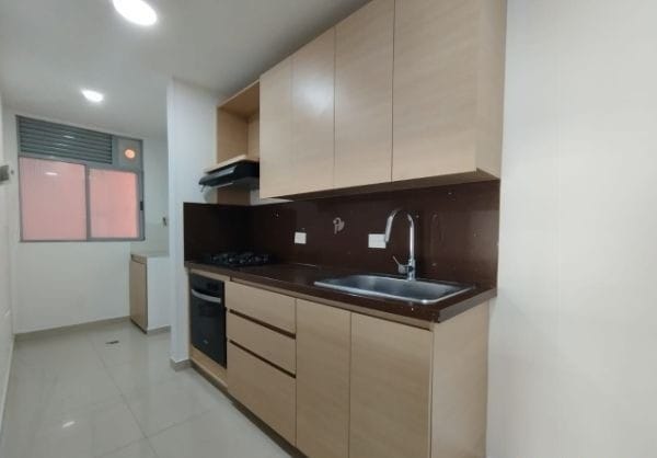 Apartamento de 3 alcobas en arriendo en Otraparte, Envigado, 97 m² · foto 4 de 19