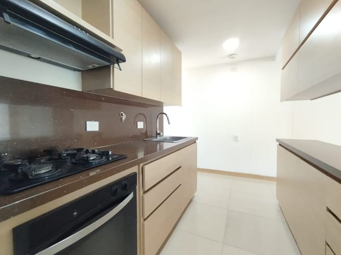 Apartamento de 3 alcobas en arriendo en Otraparte, Envigado, 97 m² · foto 5 de 19