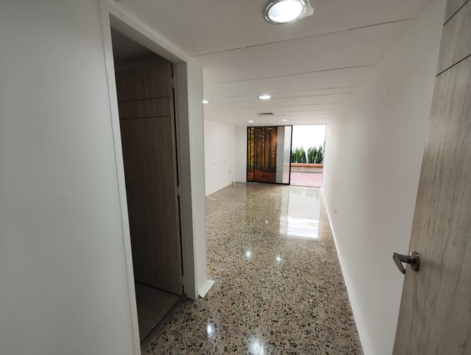 Local en arriendo en Laureles, Medellín, 100 m² · foto 13 de 14