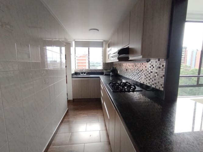 Apartamento de 3 alcobas en arriendo en La Florida, Medellín, 150 m² · foto 6 de 20