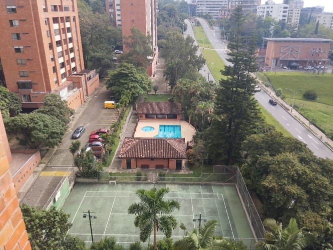 Apartamento de 3 alcobas en arriendo en La Florida, Medellín, 150 m² · foto 8 de 20