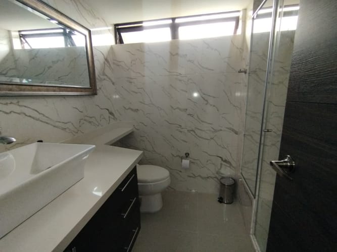 Apartamento de 3 alcobas en arriendo en La Florida, Medellín, 150 m² · foto 10 de 20