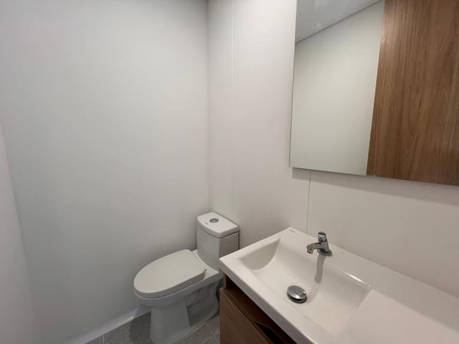 Consultorio en arriendo en Laureles, Medellín, 60 m² · foto 3 de 9