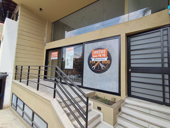 Local en arriendo en La Candelaria, Medellín, 171 m² · foto 2 de 10