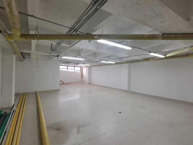 Local en arriendo en La Candelaria, Medellín, 171 m² · foto 10 de 10