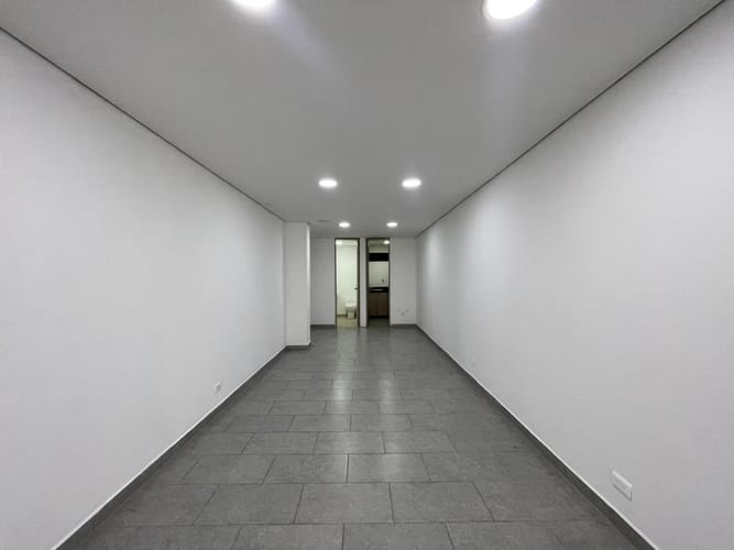 Local en arriendo en Granada, Medellín, 38 m² · foto 6 de 13