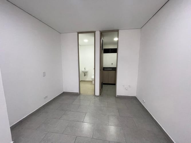 Local en arriendo en Granada, Medellín, 38 m² · foto 7 de 13