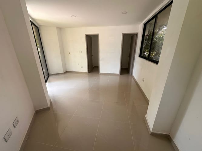 Local en arriendo en Belén, Medellín, 18 m² · foto 2 de 6
