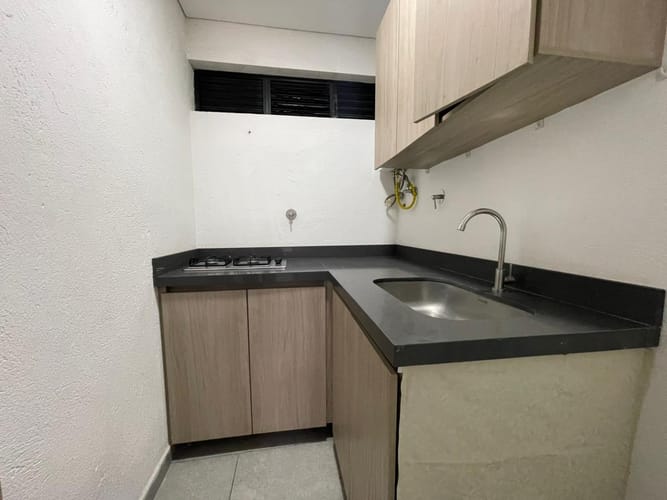 Local en arriendo en Granada, Medellín, 38 m² · foto 8 de 13