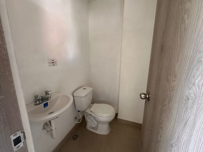 Local en arriendo en Belén, Medellín, 18 m² · foto 4 de 6