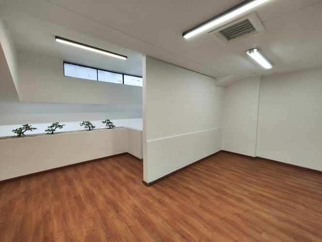 Oficina en arriendo en El Poblado, Medellín, 127 m² · foto 11 de 11
