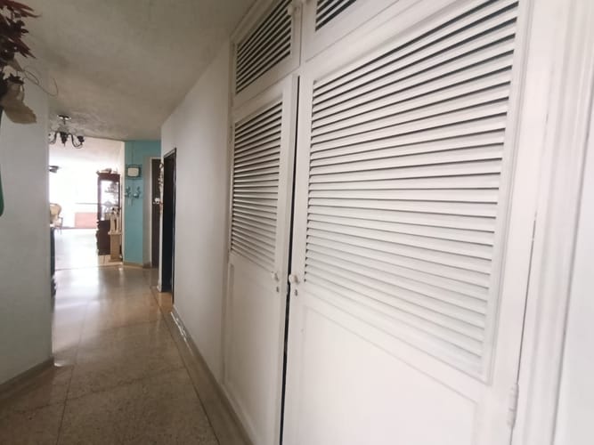 Apartamento de 4 alcobas en arriendo en Laureles, Medellín, 178 m² · foto 10 de 20