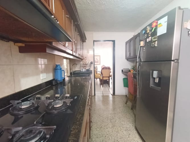Apartamento de 4 alcobas en arriendo en Laureles, Medellín, 178 m² · foto 11 de 20
