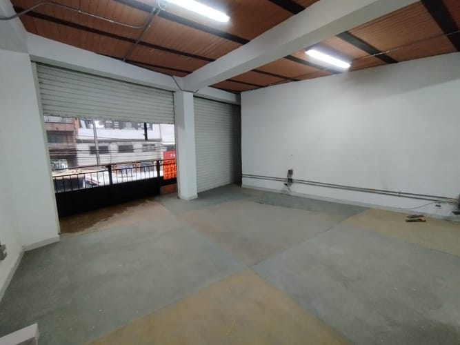 Local en arriendo en Manchester, Bello, 140 m² · foto 2 de 10