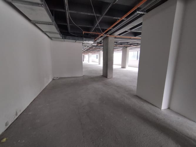 Oficina en arriendo en Cristo Rey, Medellín, 845 m² · foto 4 de 9