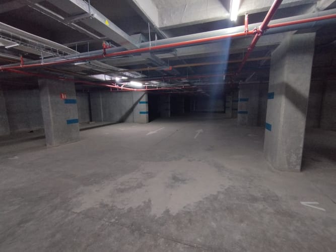 Oficina en arriendo en Cristo Rey, Medellín, 845 m² · foto 7 de 9