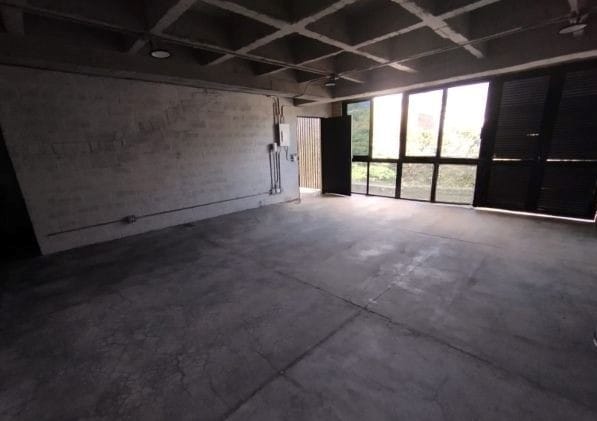 Bodega en arriendo en Trinidad, Medellín, 90 m² · foto 7 de 10