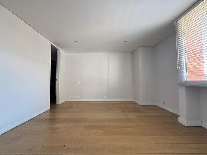 Apartamento de 2 alcobas en arriendo en El Poblado, Medellín, 155 m² · foto 6 de 20