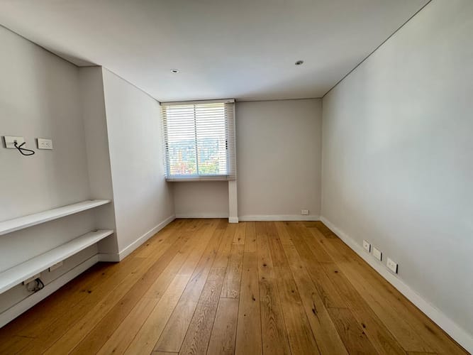 Apartamento de 2 alcobas en arriendo en El Poblado, Medellín, 155 m² · foto 9 de 20