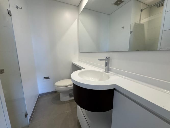 Apartamento de 2 alcobas en arriendo en El Poblado, Medellín, 155 m² · foto 10 de 20