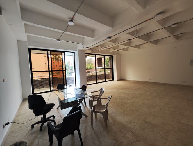 Local en arriendo en Laureles, Medellín, 90 m² · foto 4 de 8
