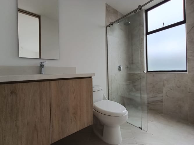 Apartamento de 2 alcobas en arriendo en El Retiro, 85 m² · foto 4 de 12
