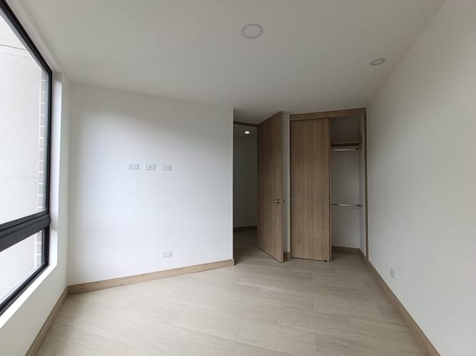 Apartamento de 2 alcobas en arriendo en El Retiro, 85 m² · foto 6 de 12