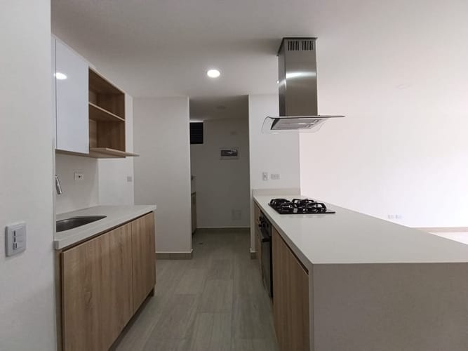 Apartamento de 2 alcobas en arriendo en El Retiro, 85 m² · foto 10 de 12
