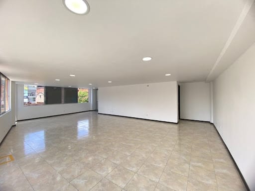 Oficina en arriendo en Entreamigos, Sabaneta, 72 m² · foto 3 de 8