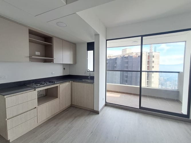 Apartamento de 2 alcobas en arriendo en San Diego, Medellín, 65 m² · foto 4 de 20