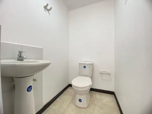 Oficina en arriendo en Entreamigos, Sabaneta, 72 m² · foto 6 de 8