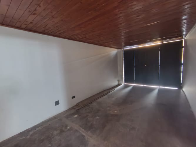 Bodega en arriendo en Bombona No.1, Medellín, 300 m² · foto 8 de 20