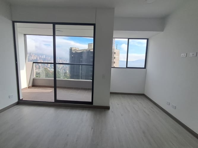 Apartamento de 2 alcobas en arriendo en San Diego, Medellín, 65 m² · foto 13 de 20