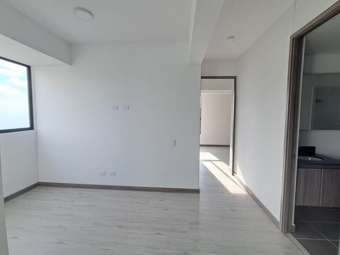 Apartamento de 2 alcobas en arriendo en San Diego, Medellín, 65 m² · foto 15 de 20