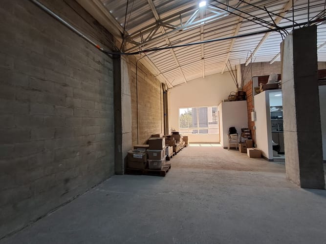 Bodega en arriendo en San Antonio De Prado, Medellín, 308 m² · foto 4 de 10