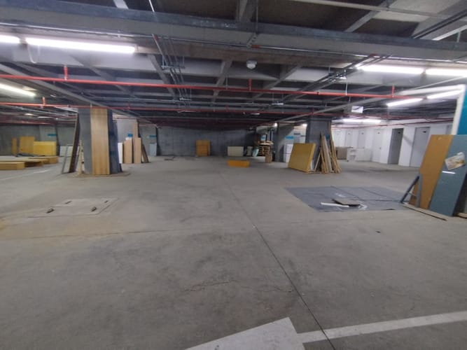 Oficina en arriendo en Cristo Rey, Medellín, 602 m² · foto 10 de 14