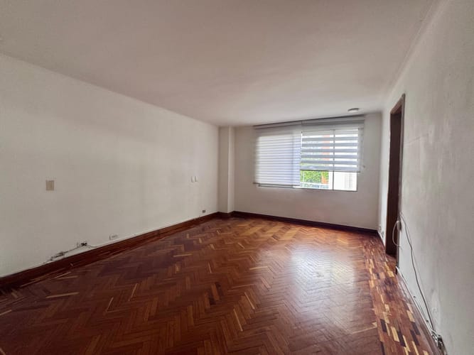 Apartamento de 3 alcobas en arriendo en El Poblado, Medellín, 200 m² · foto 11 de 13