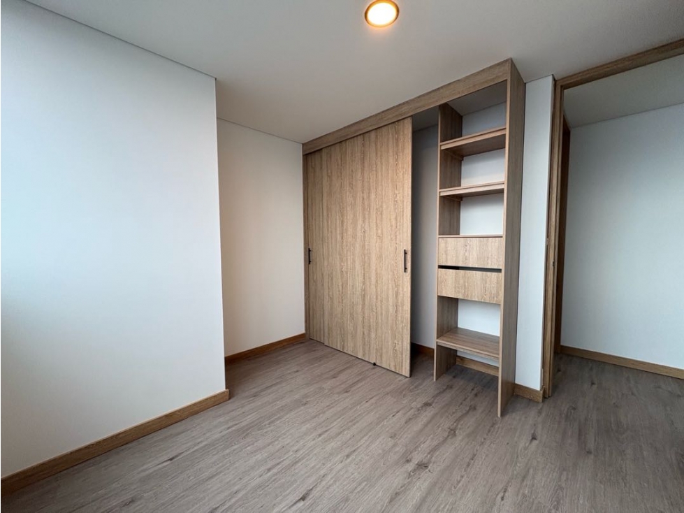 Apartamento en venta en Las Palmas, Medellín · foto 8 de 11