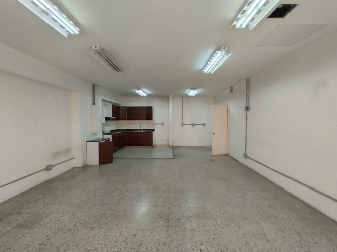 Local en arriendo en Laureles, Medellín, 345 m² · foto 10 de 18